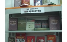Nhà xuất bản Đại học Vinh tham gia triển lãm sách tại Hội chợ Sách quốc tế - Việt Nam lần thứ IV